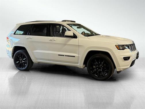 2021 Jeep Grand Cherokee Laredo