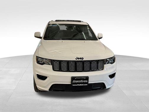 2021 Jeep Grand Cherokee Laredo
