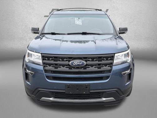 BLUE METALLIC 2019 Ford Explorer XLT