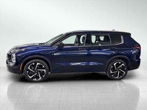 2023 Mitsubishi Outlander PHEV SEL