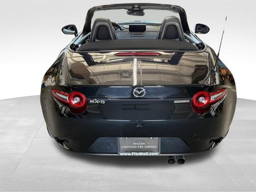 2024 Mazda MX-5 Miata Sport