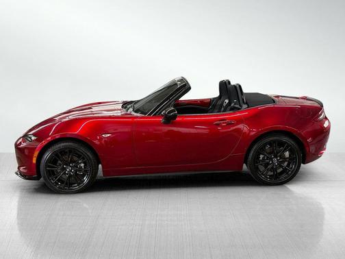 2024 Mazda MX-5 Miata Club