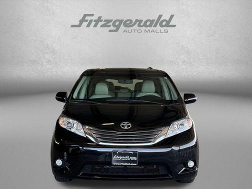 Black 2013 Toyota Sienna XLE