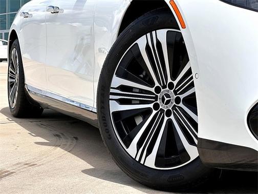 2023 Mercedes-Benz EQS 450+