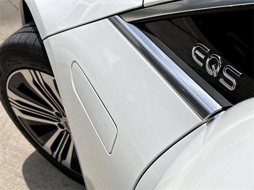 2023 Mercedes-Benz EQS 450+