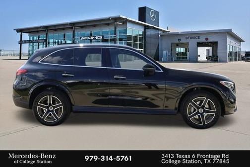 2026 Mercedes-Benz GLC 300 