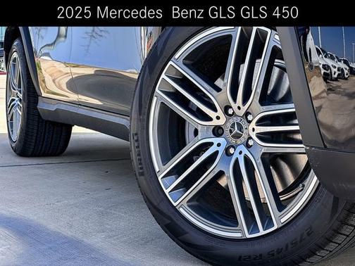 2025 Mercedes-Benz GLS 450 4MATIC