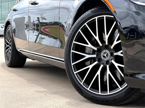 2025 Mercedes-Benz S-Class