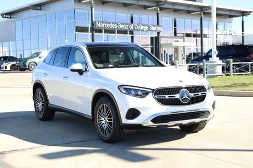 2025 Mercedes-Benz GLC 300 