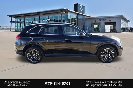 2026 Mercedes-Benz GLC 300 