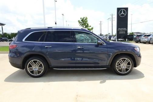 Twilight Blue Metallic 2025 Mercedes-Benz GLS 450