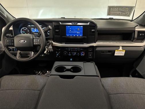 2025 Ford F-250 STX