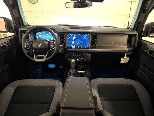 Carbonized Gray Metallic 2026 Ford Bronco Big Bend