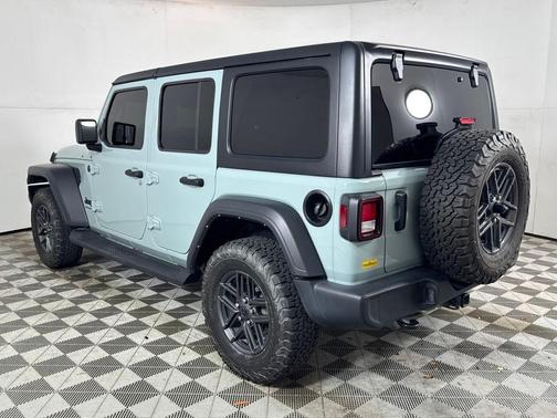 2024 Jeep Wrangler Sport