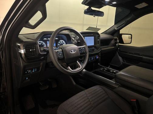 Black Metallic 2022 Ford F-150 XL