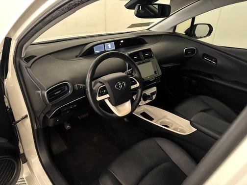 2016 Toyota Prius Four