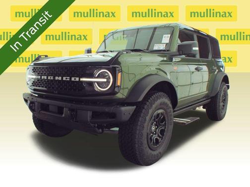 Eruption Green Metallic 2025 Ford Bronco Badlands