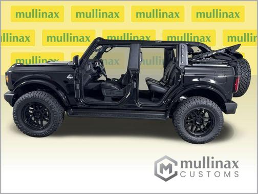 Shadow Black 2026 Ford Bronco Outer Banks