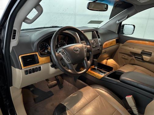 2014 Nissan Armada Platinum