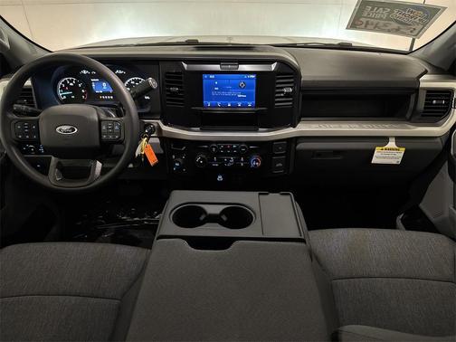 2025 Ford F-250 STX