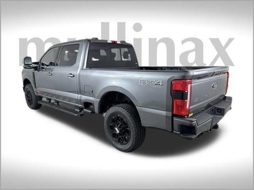 2025 Ford F-350 Lariat Super Duty