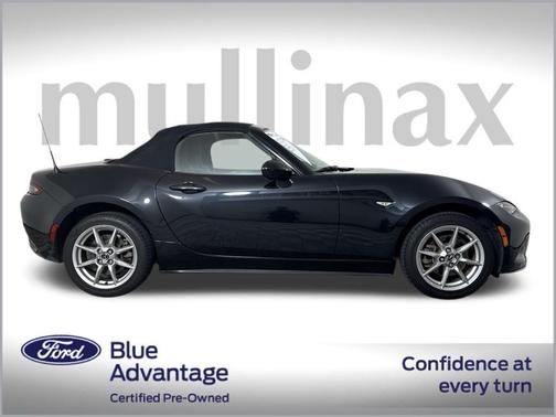 2016 Mazda MX-5 Miata Sport