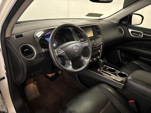 2014 Nissan Pathfinder Platinum