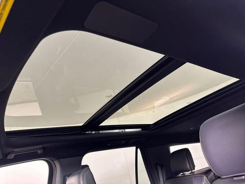 2022 Ford Expedition Max Platinum