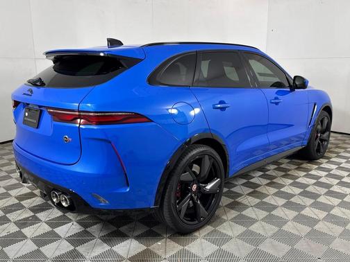 2023 Jaguar F-PACE SVR