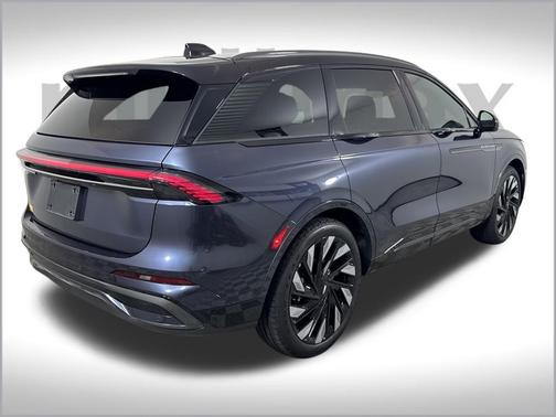 2024 Lincoln Nautilus Reserve