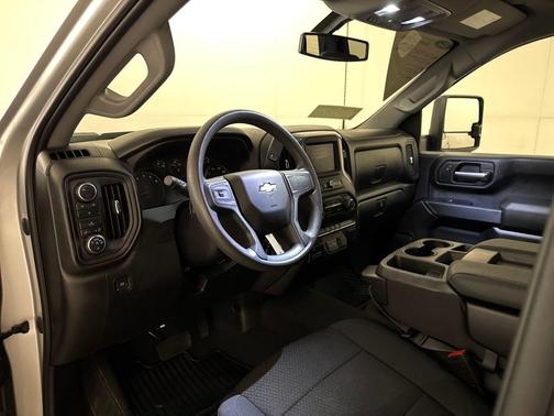 2023 Chevrolet Silverado 2500 Custom