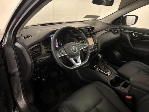 2018 Nissan Rogue Sport SL