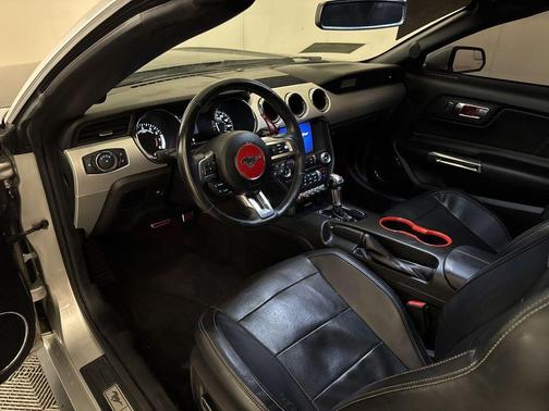 2016 Ford Mustang EcoBoost Premium