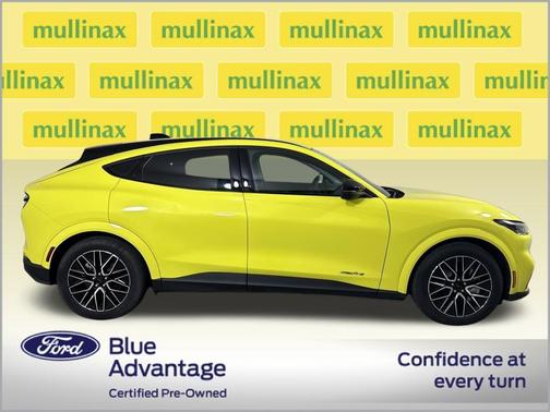 2025 Ford Mustang Mach-E Premium