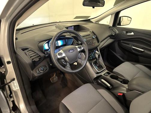 2017 Ford C-Max Hybrid SE