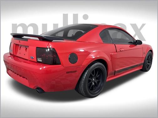 2003 Ford Mustang Mach I