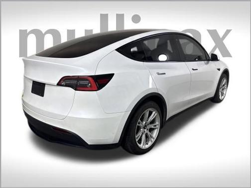 2021 Tesla Model Y Standard Range