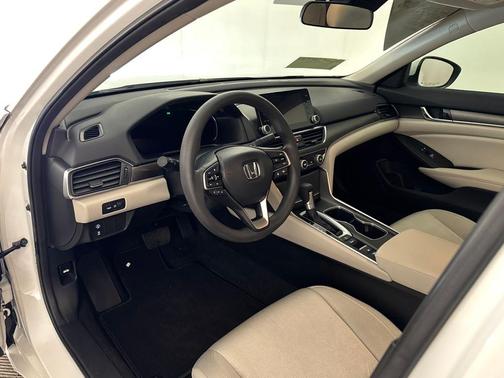 2022 Honda Accord LX 1.5T
