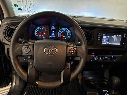 2019 Toyota Tacoma SR
