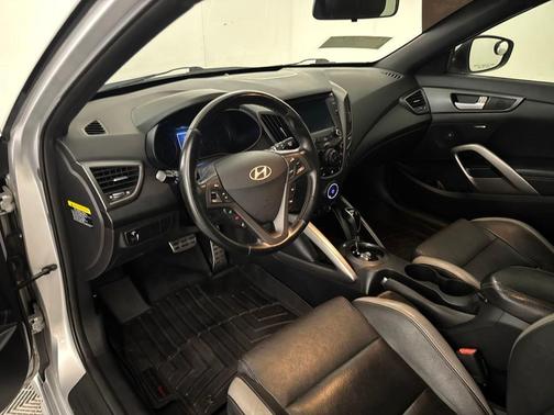 2017 Hyundai Veloster Turbo