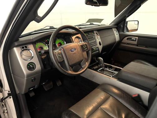 2012 Ford Expedition XLT