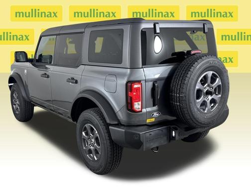 Carbonized Gray Metallic 2026 Ford Bronco Big Bend