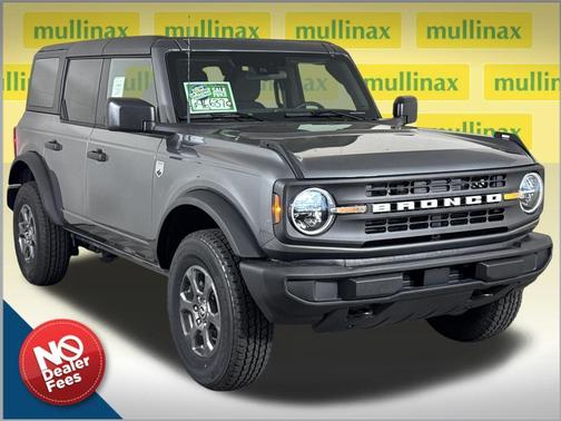 Carbonized Gray Metallic 2026 Ford Bronco Big Bend