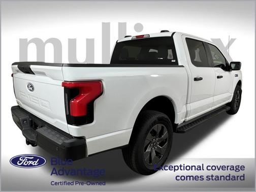 2025 Ford F-150 Lightning Pro