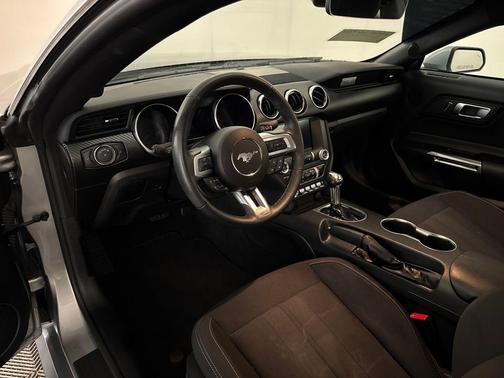 2023 Ford Mustang EcoBoost