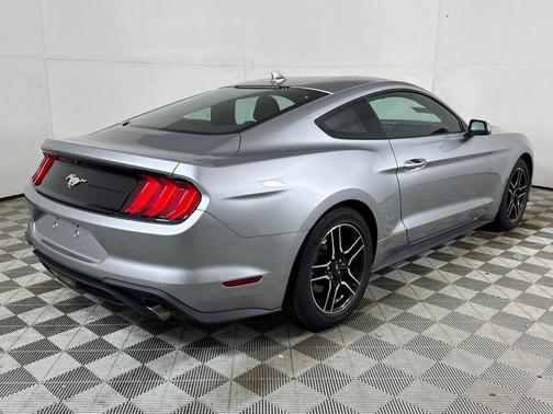 2023 Ford Mustang EcoBoost