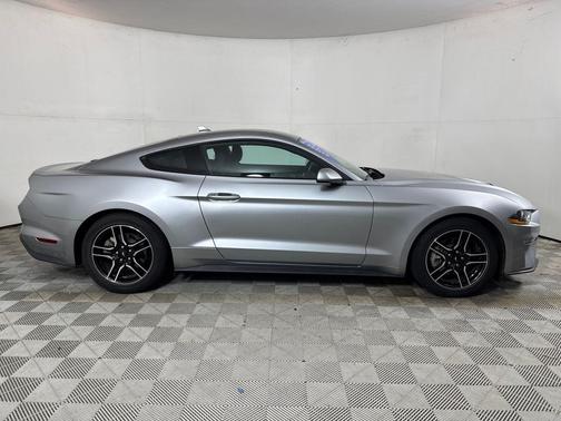 2023 Ford Mustang EcoBoost