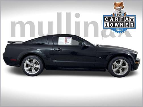 2006 Ford Mustang GT Premium