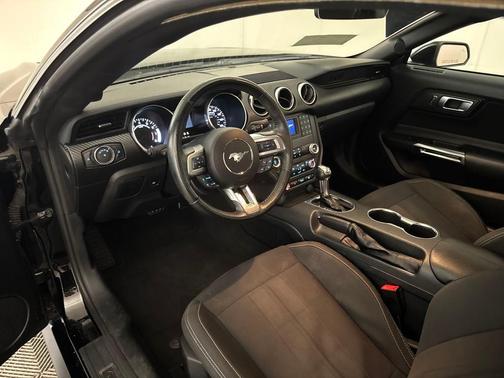 2023 Ford Mustang EcoBoost