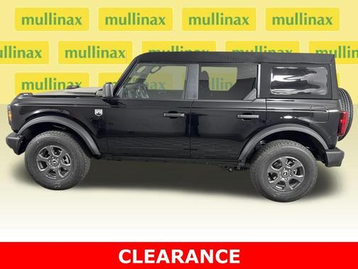 Shadow Black 2026 Ford Bronco Big Bend